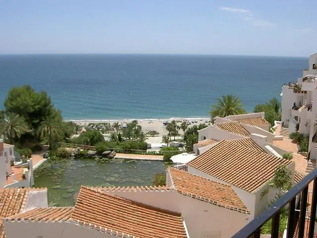 네르하 Capistrano Playa 410 Menyber 아파트